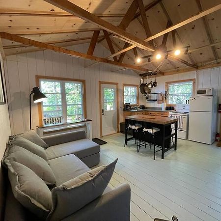 Leland'S Lakehouse Улфвил Екстериор снимка